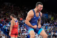 | Photo: AP/Eugene Hoshiko : Men's Greco-Roman 67kg semifinal wrestling